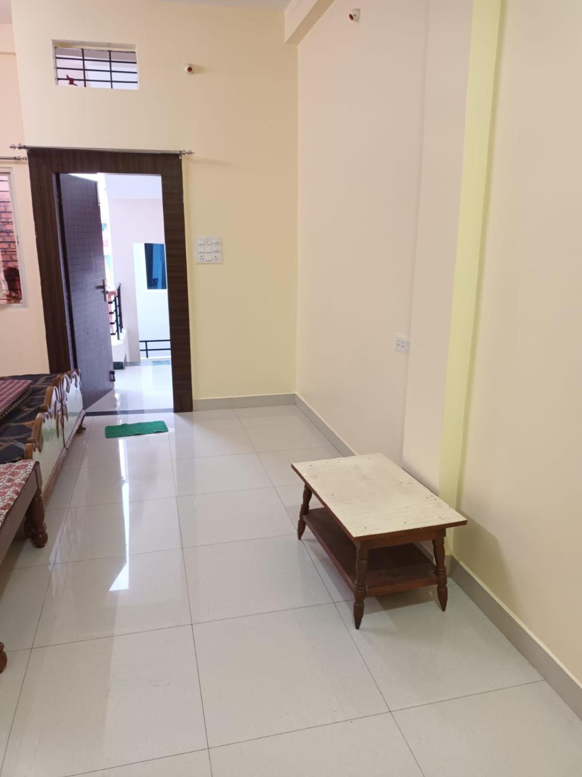 Anand Yatri Grah - Home Stay, Ujjain Εξωτερικό φωτογραφία