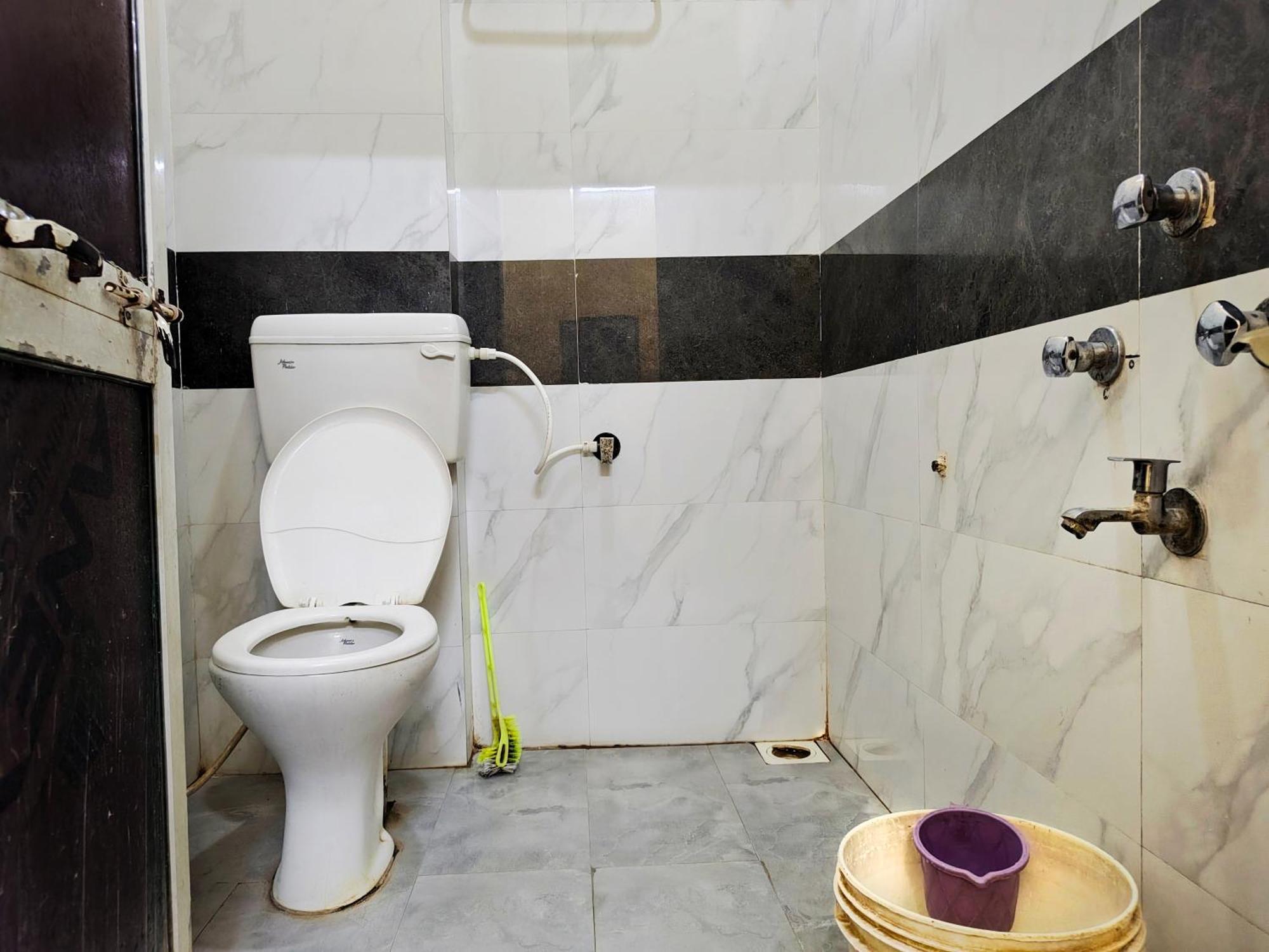 Anand Yatri Grah - Home Stay, Ujjain Εξωτερικό φωτογραφία